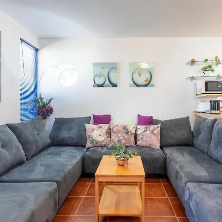 Zara - Two Bedroom With Balcony - St Supetar